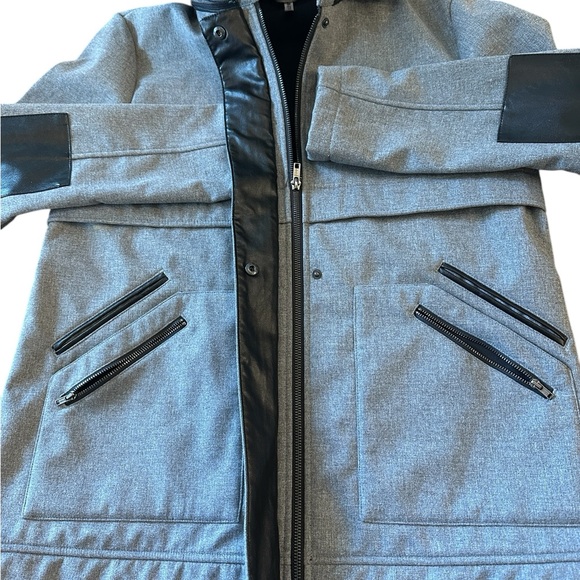 Fabletics LNC fleece lined utility coat medium grey black - Picture 5 of 9